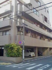 斉賀レジデンス