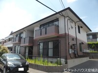 ファミール坂口Ａ