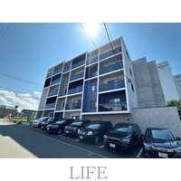 アールフィーノ中の島