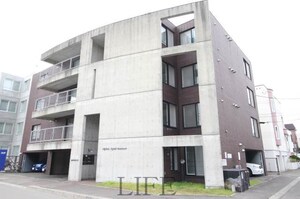 アルファアパル本通