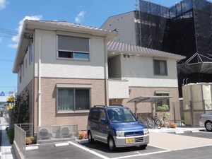 シャーメゾン高次B棟