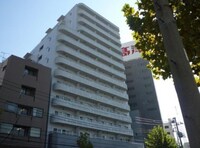 パインコート梅屋敷