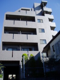 ルーブル学芸大学参番館