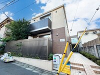 パークスサルース