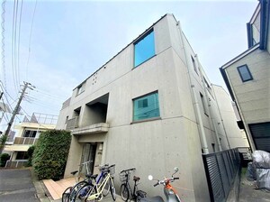 アトリウム25