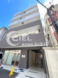ライヴス池袋