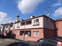 ア－バンフラッツ西山