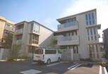 エストラフィーネ香里園