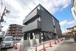 モダンアパートメント枚方三矢町