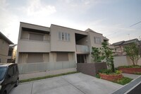 シャーメゾンルラーシュⅡ