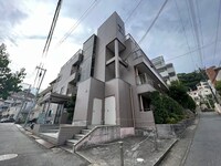 ロイヤルコート山本通