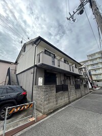 ジュネス・フォーション
