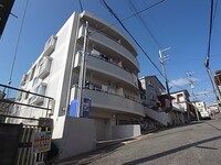 リリーフ片山町