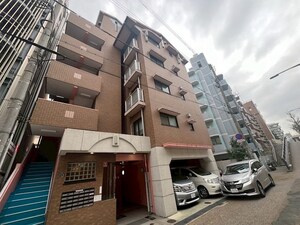 パインテール御影弐番館