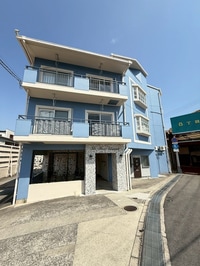 ラフレイズ本町