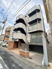 ドルフ本山