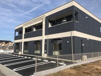 ウィングスコート