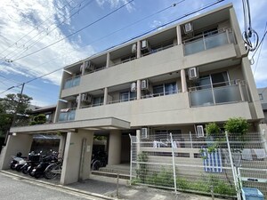 レジーナ西宮北口