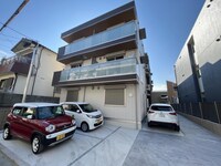 D-room WEST PARK 西宮北口