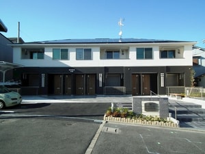 ロイヤルシャーロット