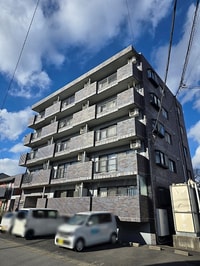 エルミオーレ
