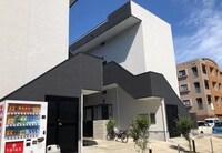 シャラロステ井尻