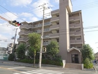 サニーホームズ