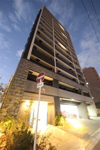 ララプレイス　ザ・大阪リヴァージュ