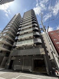 コンフォリア・リヴ谷町九丁目ソルテラス