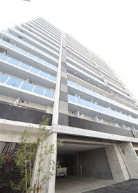 MELDIA CREST TAPP NAMBA-WEST