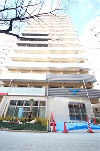 セレニテ桜川駅前プリエ