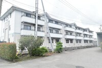 ベンラート三津屋