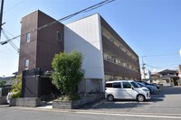 ローレルコート宮西