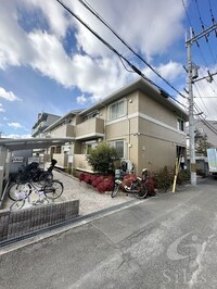 クローバーハイツ