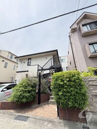 グリーンコート