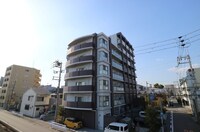 幸　COURT TSUKAMOTO