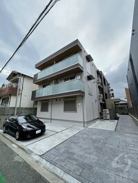 D-room WEST PARK 西宮北口