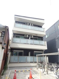 Fmaison 背戸口