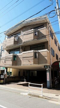 シャトレペルニチェ