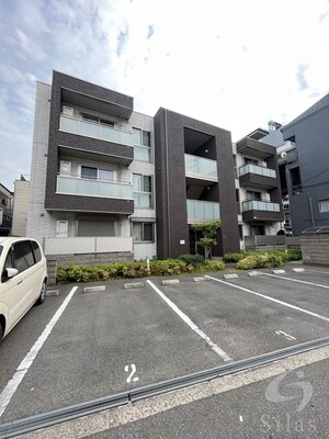 シャーメゾン　流町