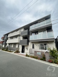 セント コリーヌ　D棟