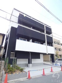 エヌエムスワサントドゥウエスト