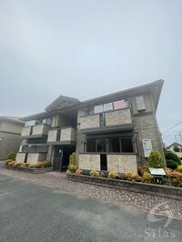 グラン・シャリオ萱振　A棟