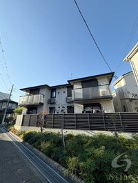 ヴィラアステール　A棟