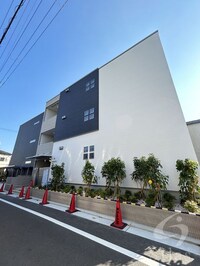 フジパレスタクト