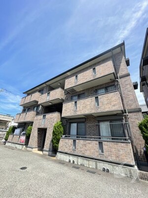 クレール　W棟