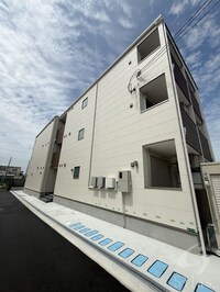 ジーメゾン岸和田ラクセル