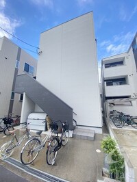 JUNOS garden