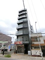 アバンサール遠里小野