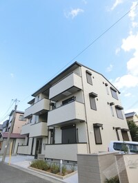 フェリーチェ